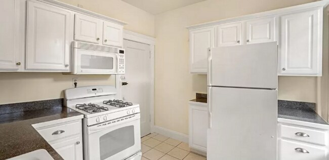 Photo - 55 Lanark Rd