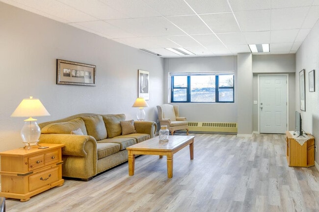 Photo - 800 Oak St Unit ID1385911P