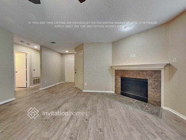 Photo - 1852 Village Park Trail