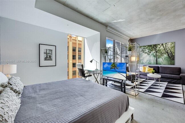 Photo - 151 SE 1st St Unit 1003