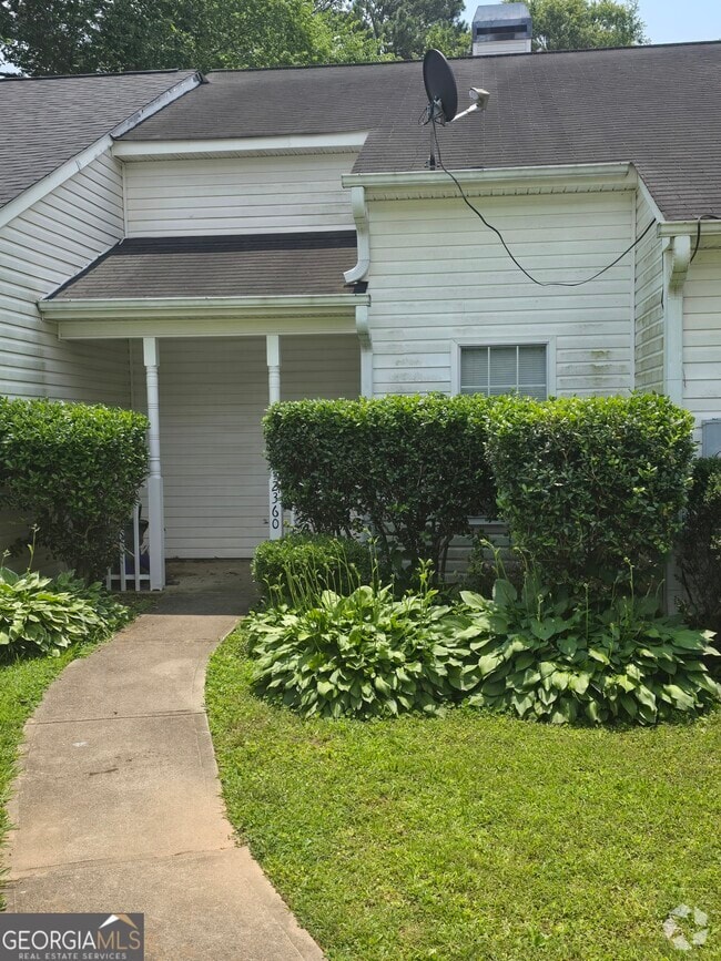 Building Photo - 2360 Wellington Cir Rental