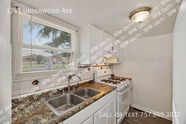Photo - 1241 Underwood Ave