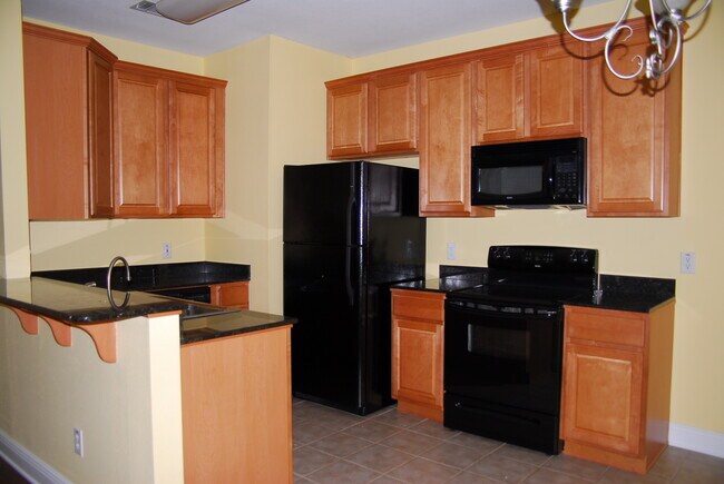 Photo - 1344 Tropical Cv