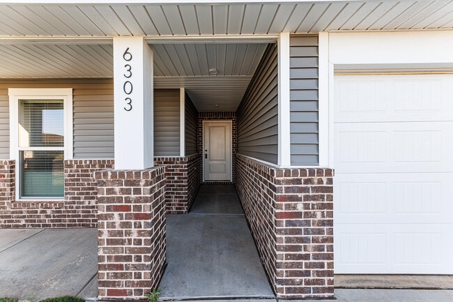 Photo - 6303 Volney Ave