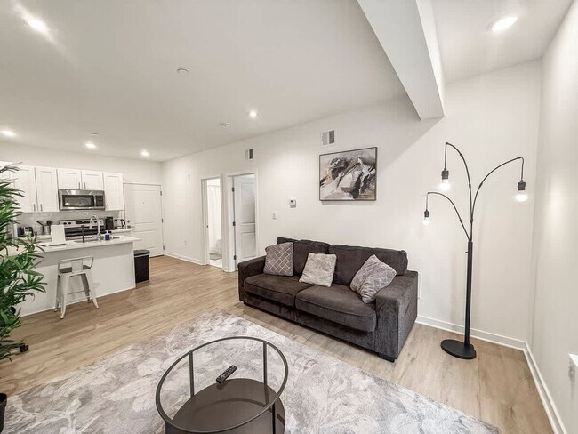 Photo - 1427 Germantown Ave Unidad ID1231698P