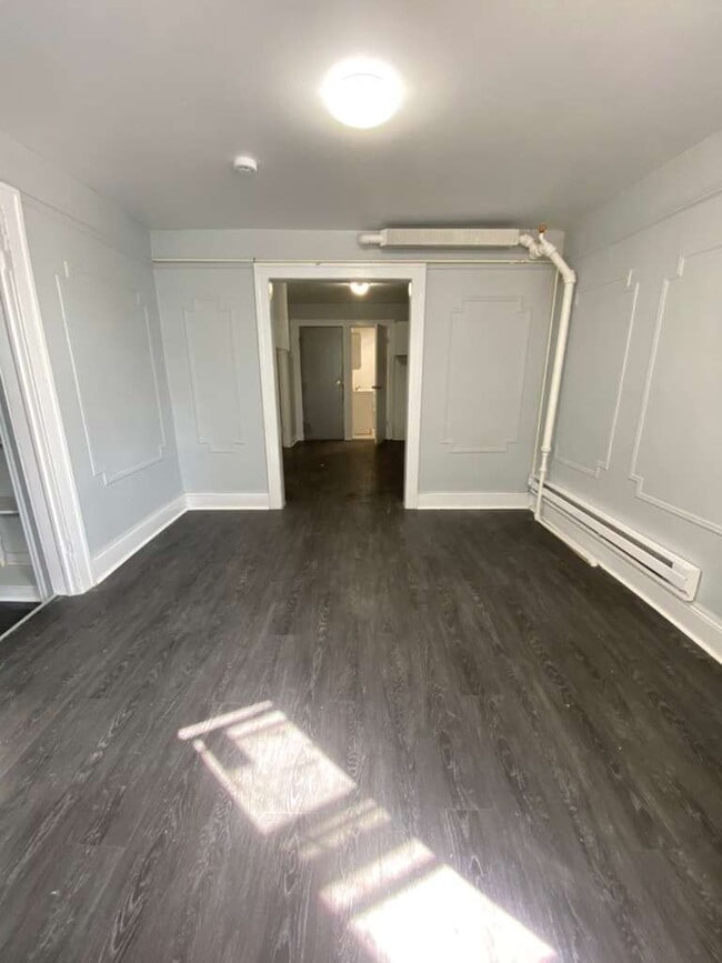 Building Photo - 52 William St Unit APT 1