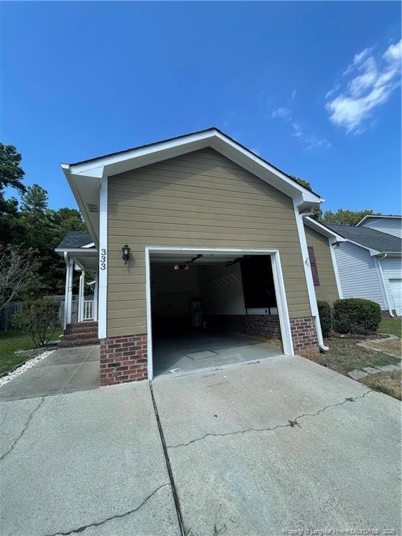 Photo - 333 Abbottswood Dr