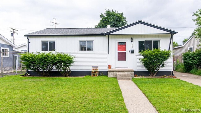 Photo - 1203 Commonwealth Ave