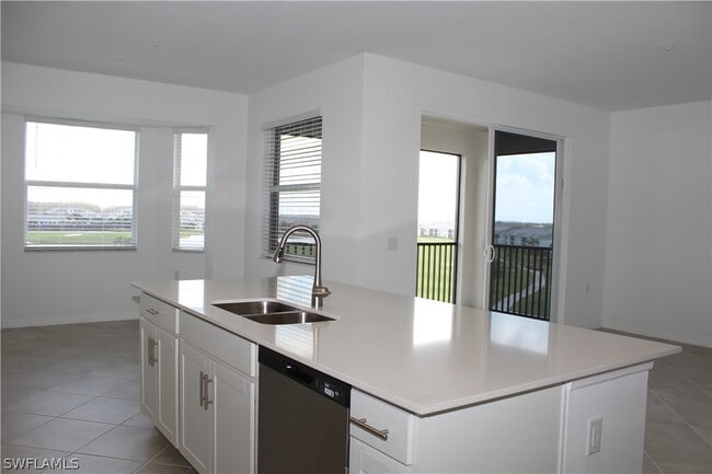 Photo - 5527 Double Eagle Cir Unit 3845