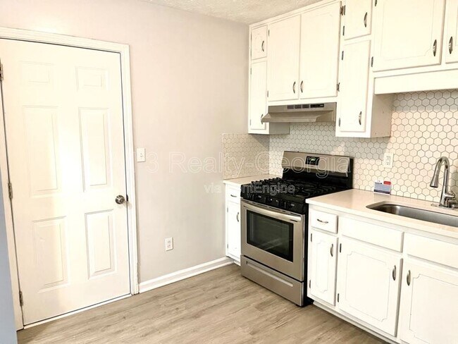 Photo - 86 Church St