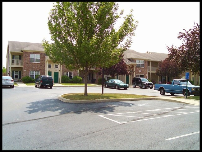 Patriot Pointe Apartments - Patriot Pointe Apartments