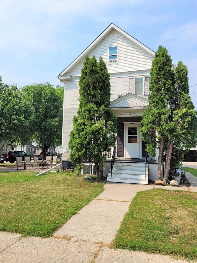 Photo - 1121 2nd Ave S Unit 2