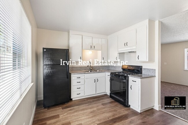 Photo - 1834-1834 Rose Ave Unidad Rose Ave 1832