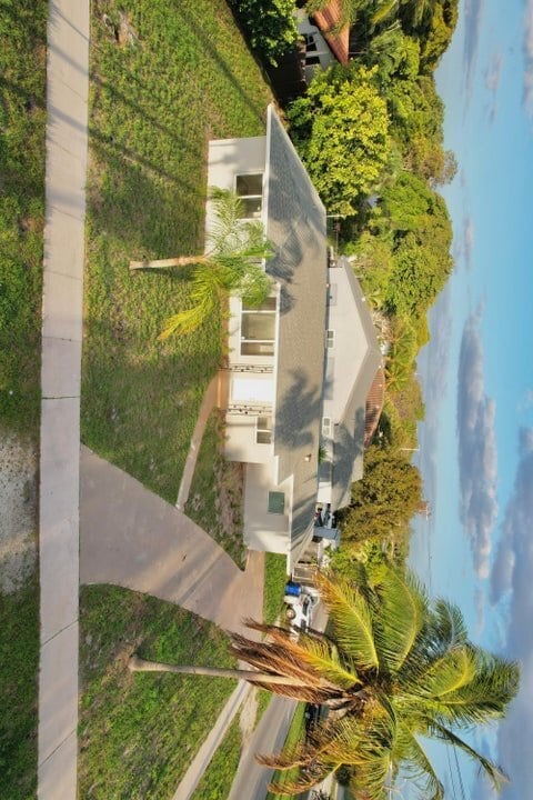 Photo - 231 NE 16th Ave