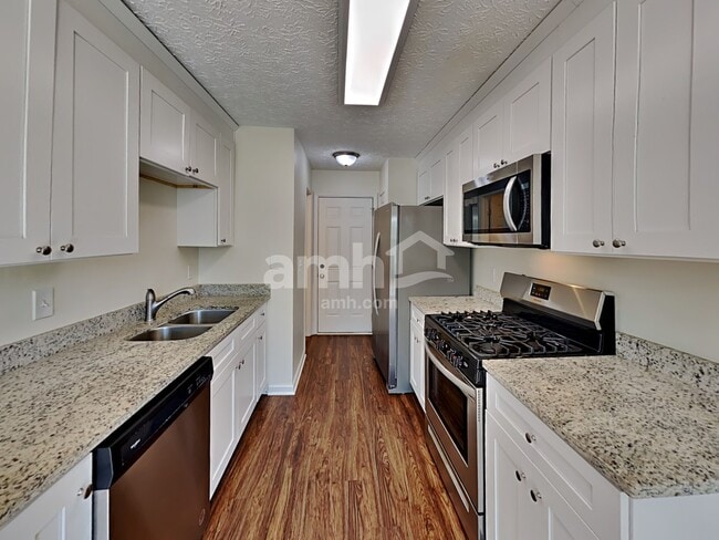 Photo - 114 Nacoochee Way