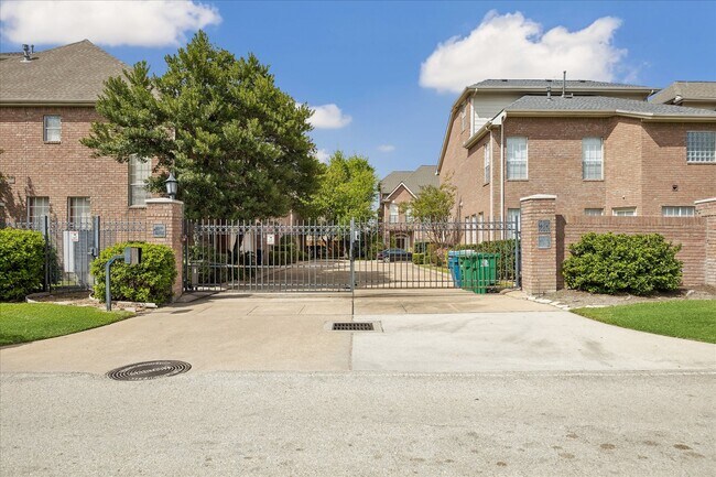 5638 Avalon Way