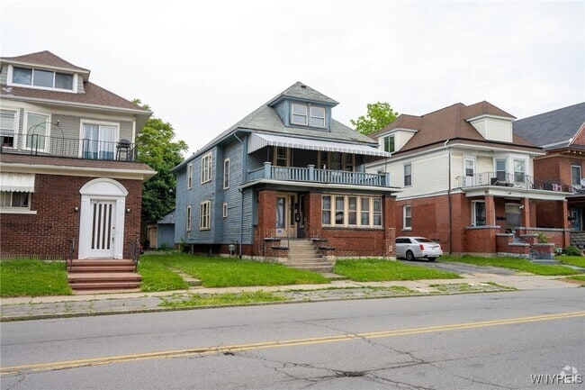 Building Photo - 98 E Delavan Ave Rental
