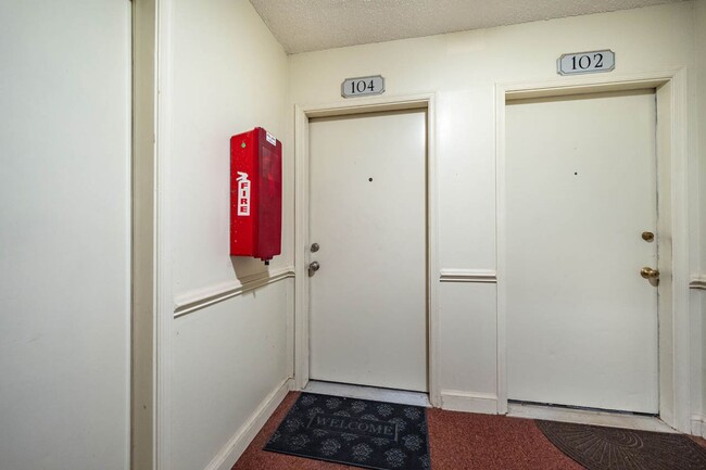 Building Photo - 1311 Park Glen Dr Rental