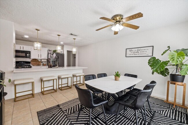 Photo - 11526 Villa Heights Dr