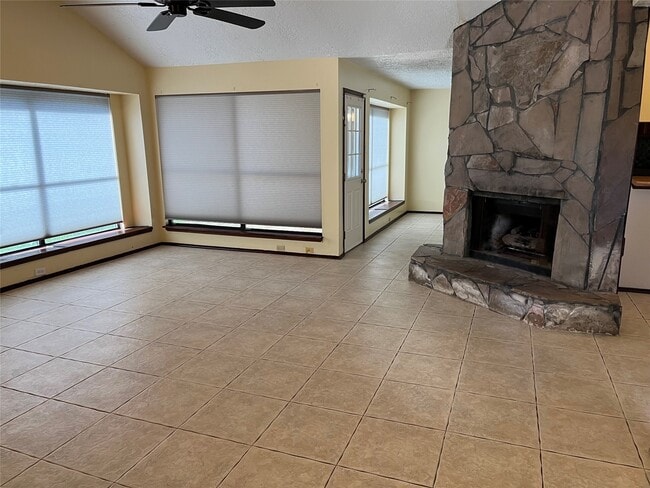 Photo - 3605 Trailwood Dr