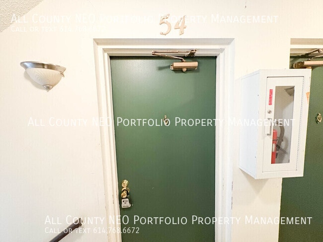 Photo - 915 S Court St Unit 54