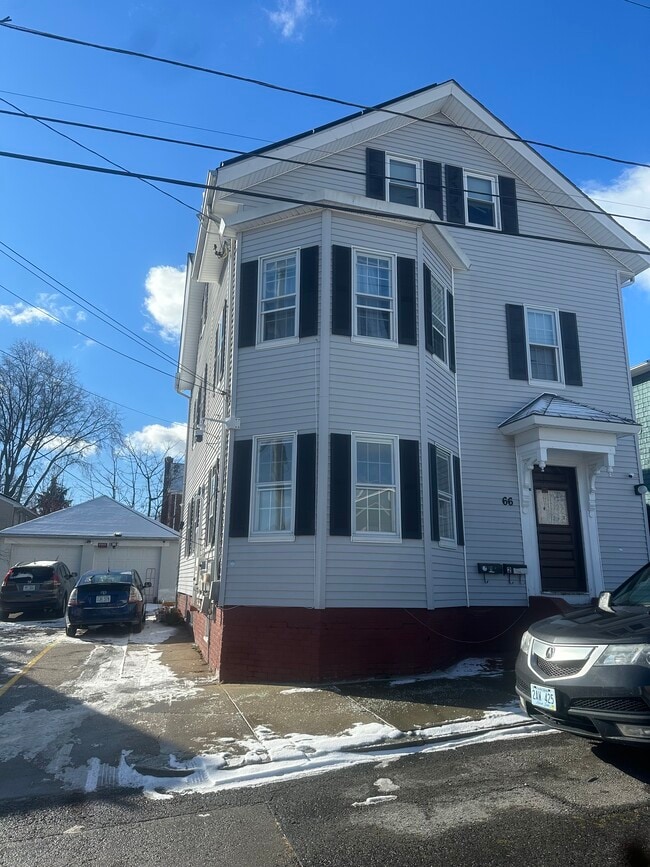 Building Photo - 66 Swift St Unit 1