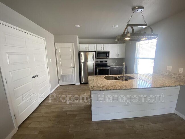 Photo - 1813 Osage St