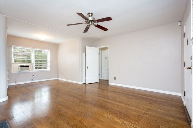 Photo - Charming Vintage Home in College East