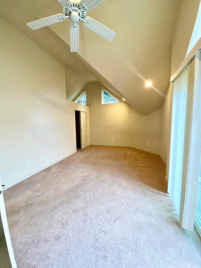 Photo - 16605 33rd Ave W House