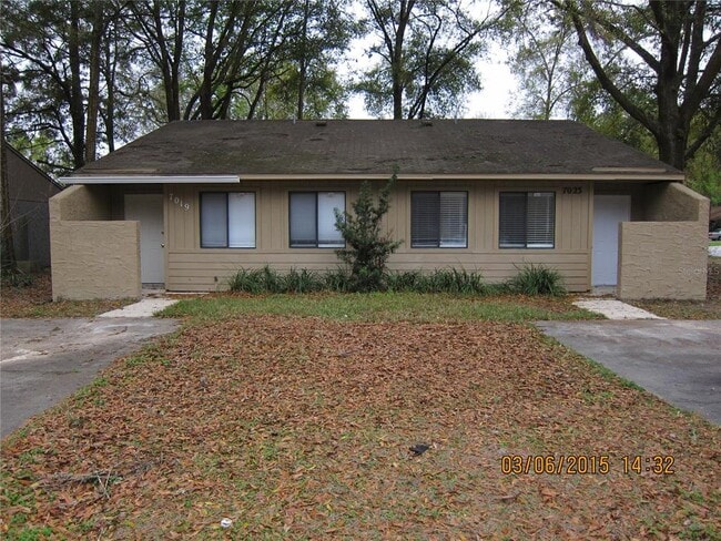 Building Photo - 7023 SW 21st Ln