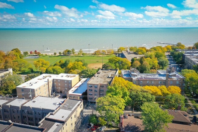 Loyola Beach Apartments