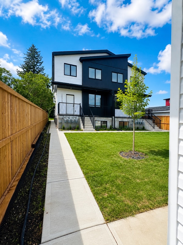 Photo - 9703 174 St NW