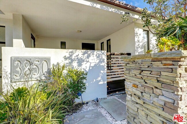 Photo - 3850 Rambla Orienta