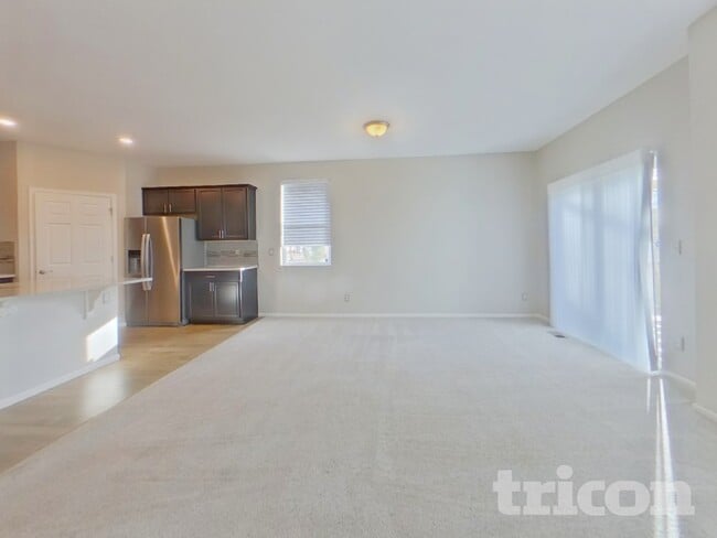 Photo - 7405 Fraser Cir