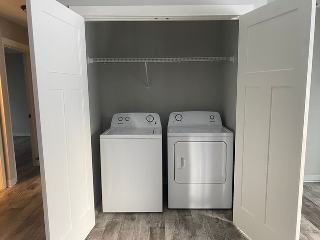 Photo - 4 bedroom/ 2 bath Home