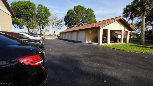 Photo - 9856 Costa Mesa Ln Unidad 601