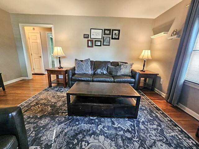 Photo - 1784 Kenny Rd