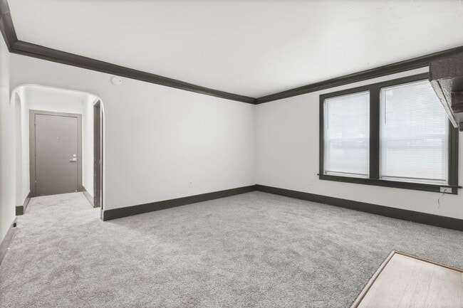 Photo - 16 N Broadway St Unit 25