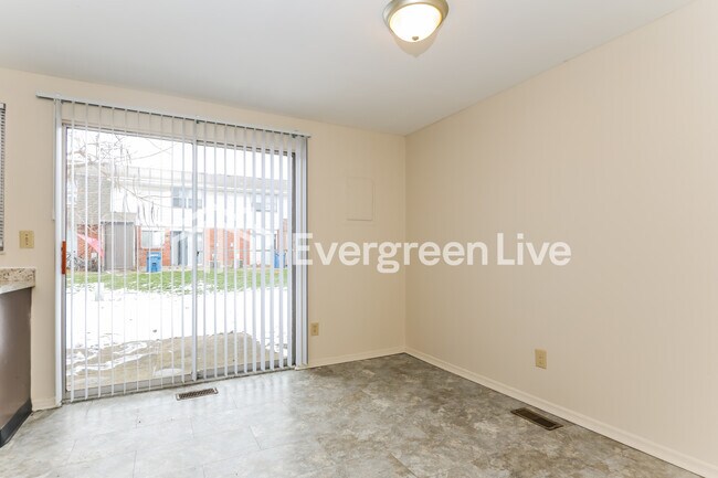 Photo - 7566 Mt Whitney