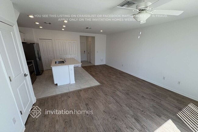 Photo - 2077 E Landings Wy