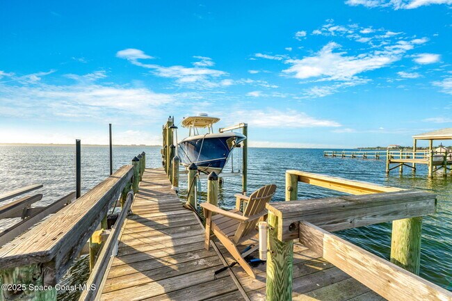 Photo - 133 Windemere Pl