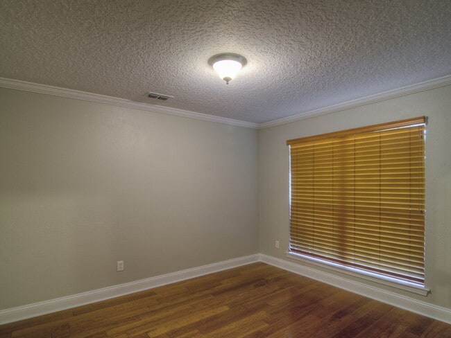 Photo - 253 Carolina Jasmine Ln