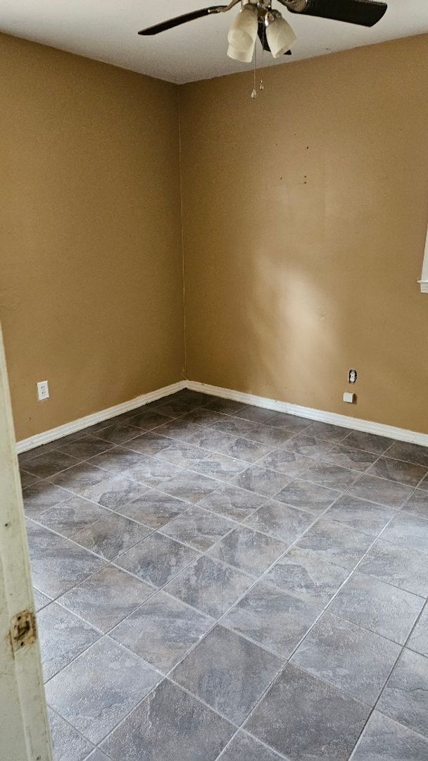 Photo - 3 bed 1 bath