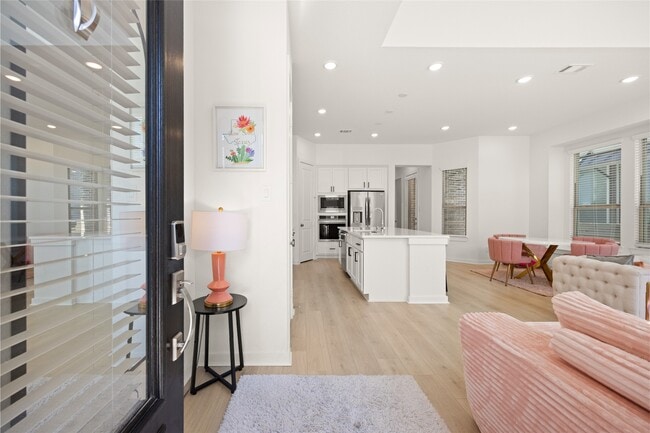 Photo - 19726 Curved Steel Dr