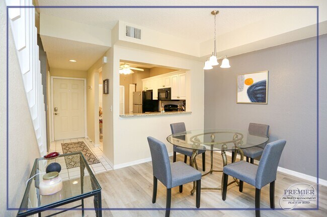 Photo - 1044 Woodshire Ln