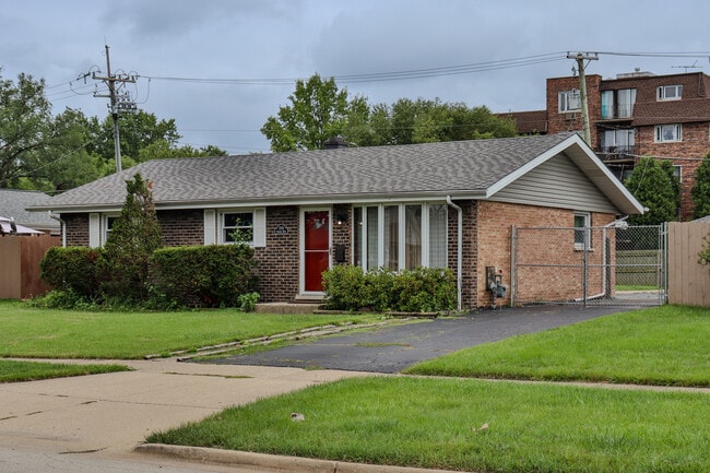 Photo - 7119 Stanford Dr