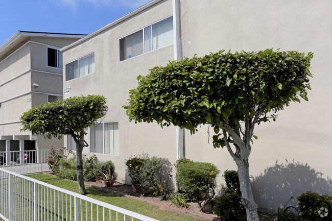 Photo - Westland @ Dawson