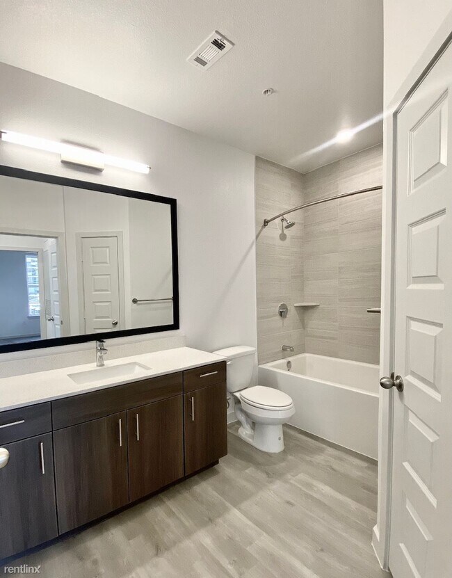 Photo - 1 br, 1 bath Condo - 10748 E Crystal Falls...