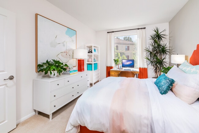 Photo - Woodbury Square Apartment Homes