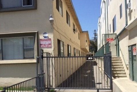 Photo - 4335 Ventura Canyon Ave